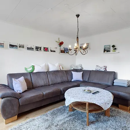 Zur Waldroute Apartman