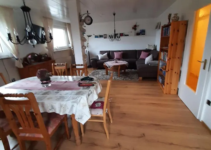 Zur Waldroute Appartement *